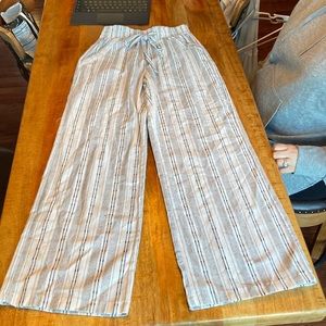 Sienna Sky pants- never worn!